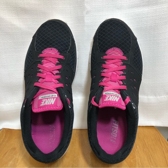 Nike Women's Flex 2013 Run 580440-003 Black Pink  Lace Up Running Shoes 8.5 - Picture 2 of 12